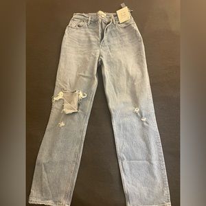 Abercrombie & Fitch Curve Love The ‘90s Straight Ultra High Rise Jeans